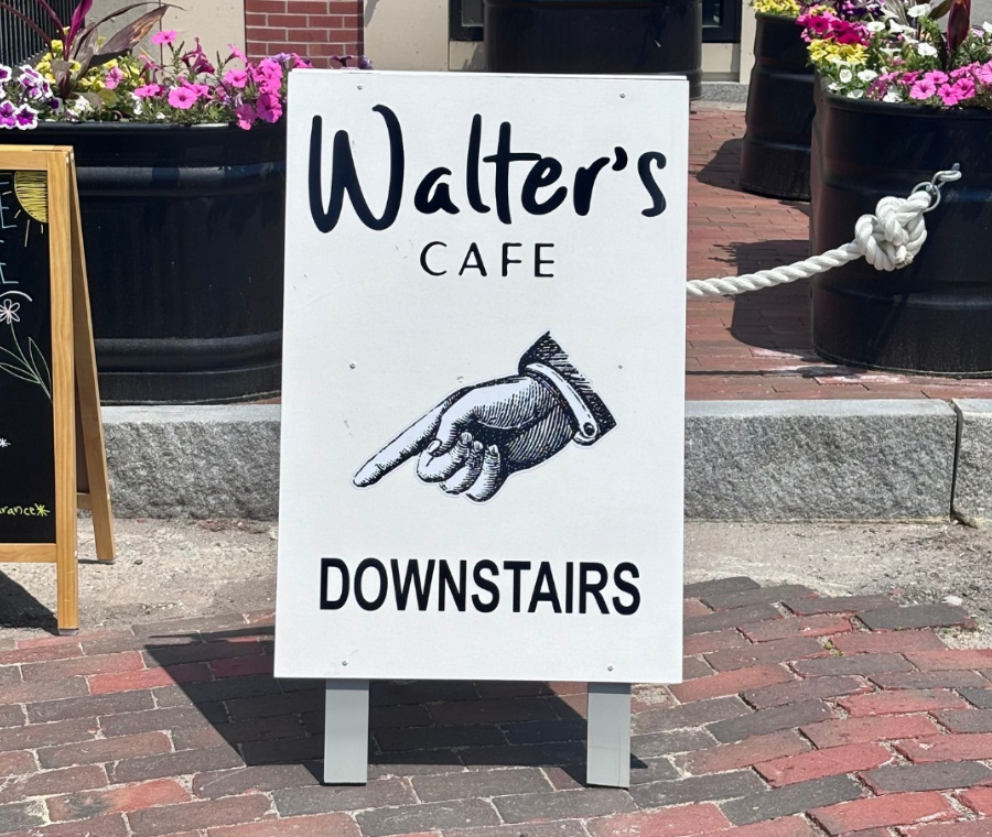 Walters Cafe Sign